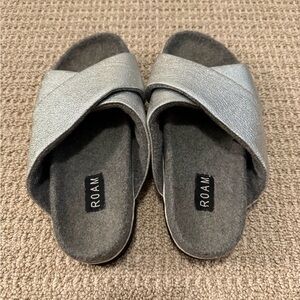 ROAM Metallic Silver Slide Sandals Size 40